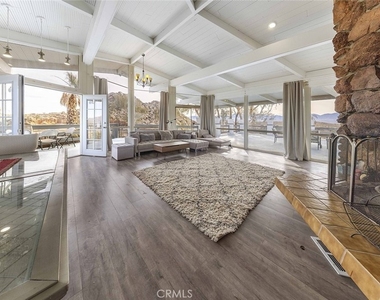 16822 Glenfall Avenue - Photo Thumbnail 12
