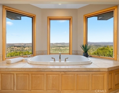 10885 San Marcos - Photo Thumbnail 18