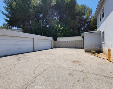 1316 1/2 Anaheim Street - Photo Thumbnail 21