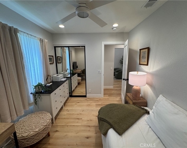 21742 Tegley - Photo Thumbnail 12