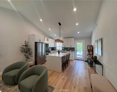 21742 Tegley - Photo Thumbnail 7