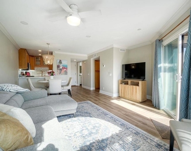 7509 Draper Ave - Photo Thumbnail 13