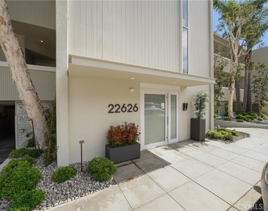 22626 Pacific Coast Hwy - Photo Thumbnail 1