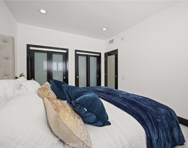 22626 Pacific Coast Hwy - Photo Thumbnail 16