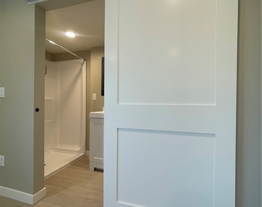 4251 E Live Oak Ave - Photo Thumbnail 21