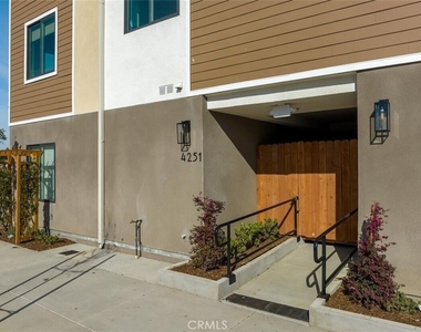 4251 E Live Oak Ave - Photo Thumbnail 29