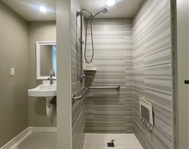 4251 E Live Oak Ave - Photo Thumbnail 8