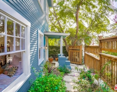 2154 Willetta Street - Photo Thumbnail 6