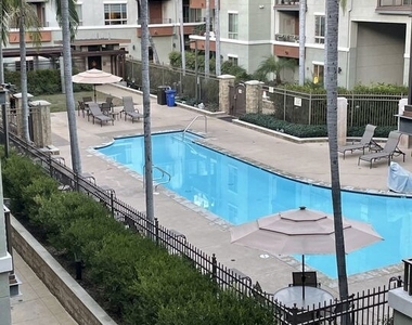100 S Alameda Street - Photo Thumbnail 13