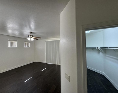 74081 W Petunia Place - Photo Thumbnail 40