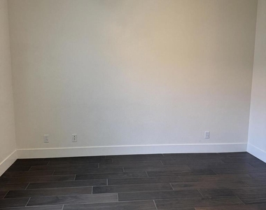 74081 W Petunia Place - Photo Thumbnail 36
