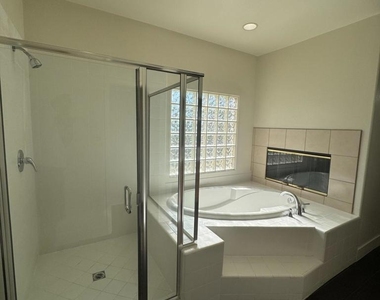 74081 W Petunia Place - Photo Thumbnail 47