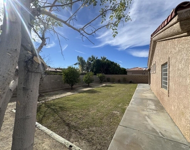 74081 W Petunia Place - Photo Thumbnail 53