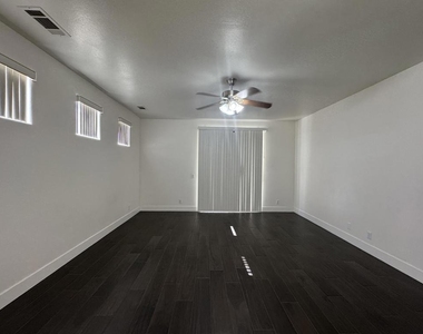 74081 W Petunia Place - Photo Thumbnail 46
