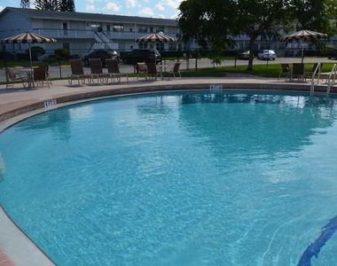 112 Salisbury - Photo Thumbnail 40