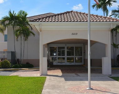112 Salisbury - Photo Thumbnail 26