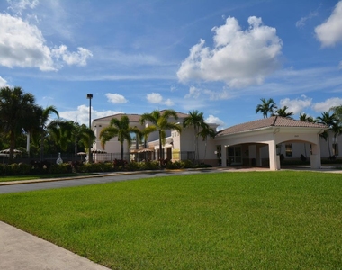 112 Salisbury - Photo Thumbnail 25