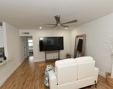 112 Salisbury - Photo Thumbnail 5