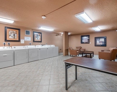 1000 Spanish River Road - Photo Thumbnail 29