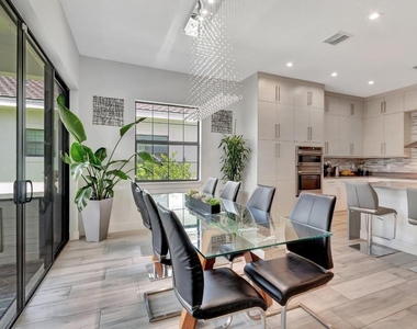 2828 Gin Berry Way - Photo Thumbnail 21