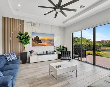 2828 Gin Berry Way - Photo Thumbnail 27