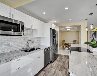 3590 S Ocean Boulevard - Photo Thumbnail 21