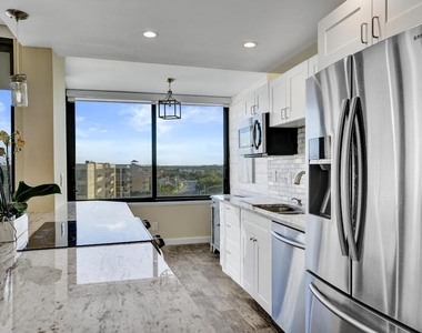3590 S Ocean Boulevard - Photo Thumbnail 26