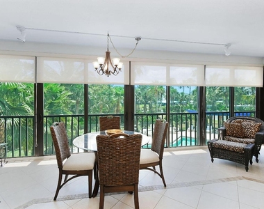 221 Ne Plantation Road - Photo Thumbnail 10