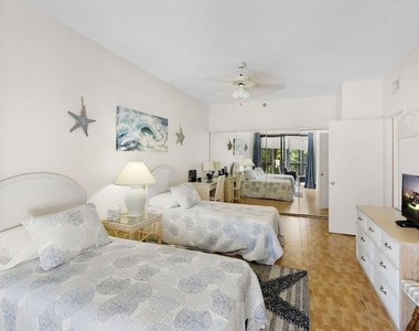 221 Ne Plantation Road - Photo Thumbnail 22