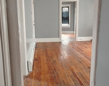 104 Winnikee Avenue - Photo Thumbnail 1