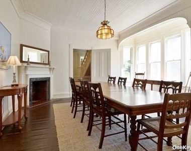 51 Quogue Street - Photo Thumbnail 9