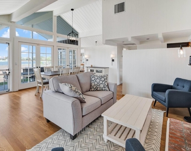 1 Waters Edge Drive - Photo Thumbnail 4