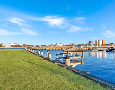 1 Waters Edge Drive - Photo Thumbnail 20
