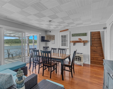 286 Towd Point Road - Photo Thumbnail 14
