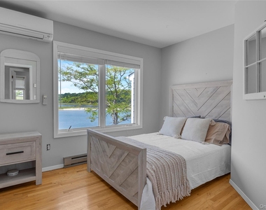 286 Towd Point Road - Photo Thumbnail 25