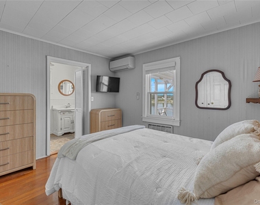 286 Towd Point Road - Photo Thumbnail 21