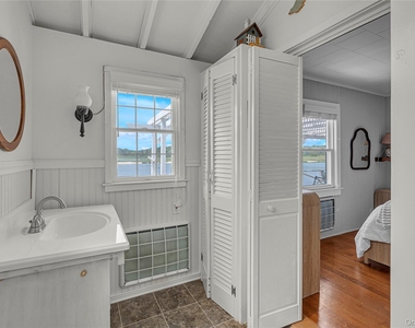 286 Towd Point Road - Photo Thumbnail 22
