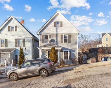 983 Warren Avenue - Photo Thumbnail 1