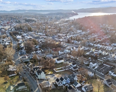 983 Warren Avenue - Photo Thumbnail 22