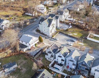 983 Warren Avenue - Photo Thumbnail 28