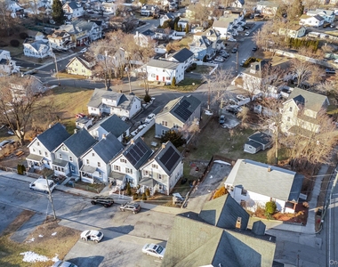 983 Warren Avenue - Photo Thumbnail 26