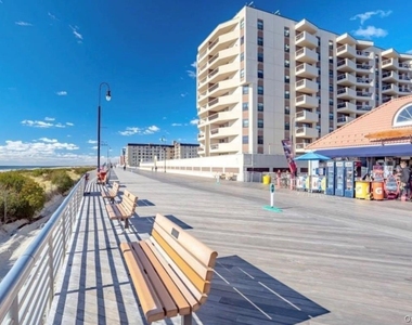 360 Shore Road - Photo Thumbnail 6