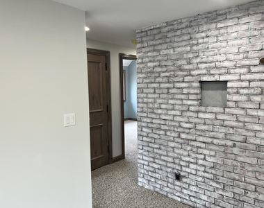 24 Lindner Place - Photo Thumbnail 15