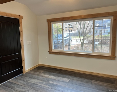 24 Lindner Place - Photo Thumbnail 5
