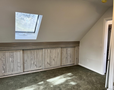 24 Lindner Place - Photo Thumbnail 10