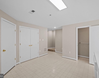 23404 Rainbow Arch Drive - Photo Thumbnail 21