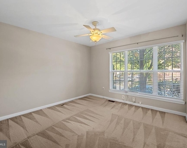 23404 Rainbow Arch Drive - Photo Thumbnail 5