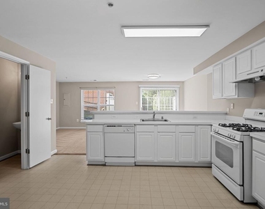 23404 Rainbow Arch Drive - Photo Thumbnail 19