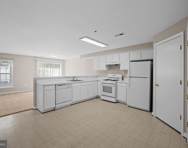 23404 Rainbow Arch Drive - Photo Thumbnail 16