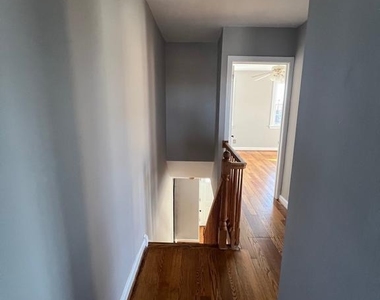 1815 Maple Street - Photo Thumbnail 17